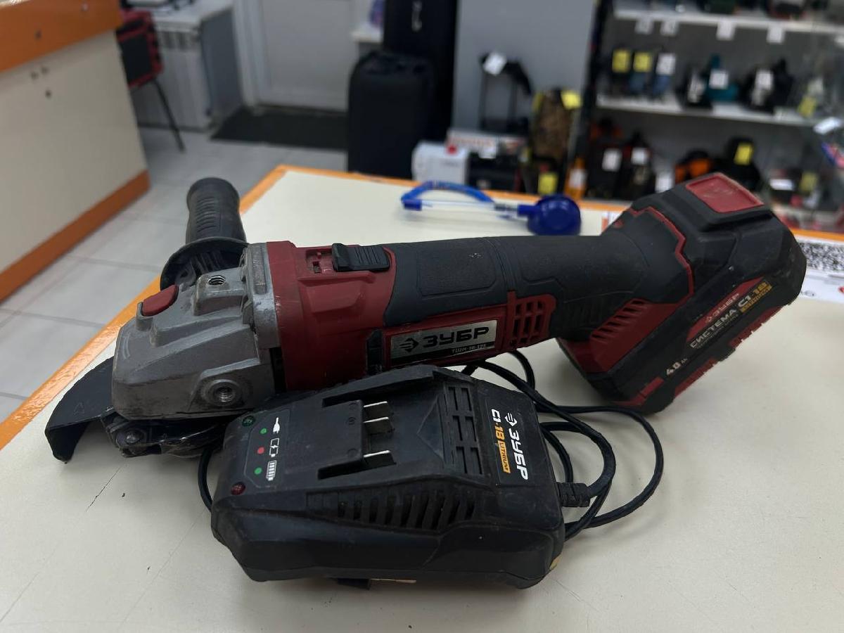 Угловая шлифмашина Зубр УШМ-18-125