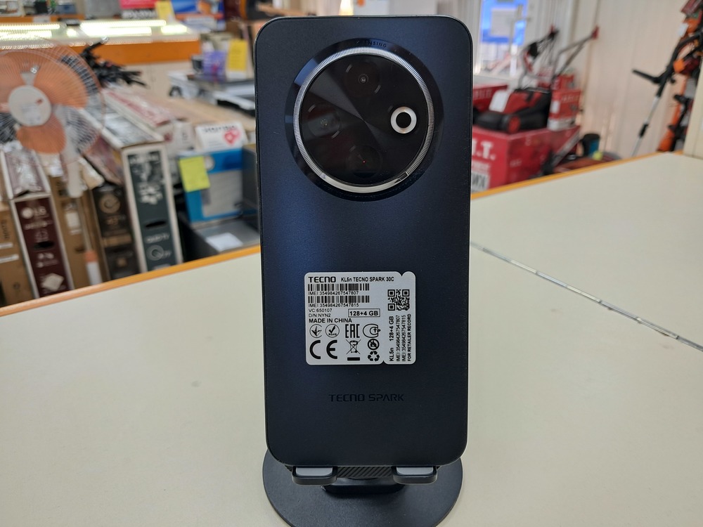 Смартфон Tecno SPARK 30C 4/128