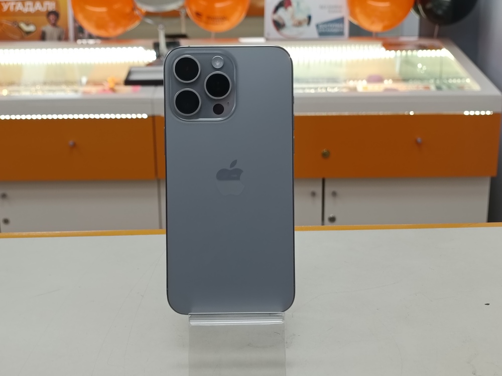 Смартфон Apple iPhone 15 Pro Max 256Gb