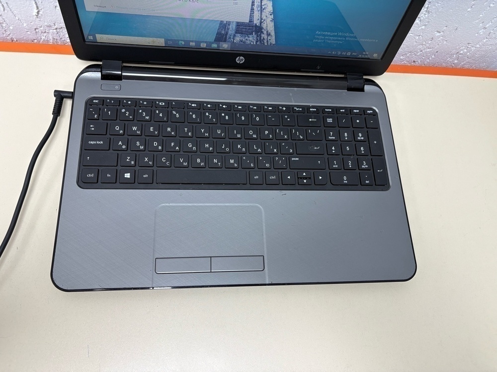 Ноутбук HP; E1-6010, Radeon R2 series, 4 Гб, 120 Гб, Нет