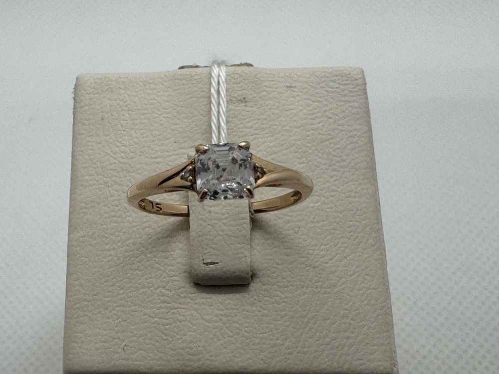 КОЛКМИ585 КОЛЬЦО С КАМНЯМИ (Au 585)