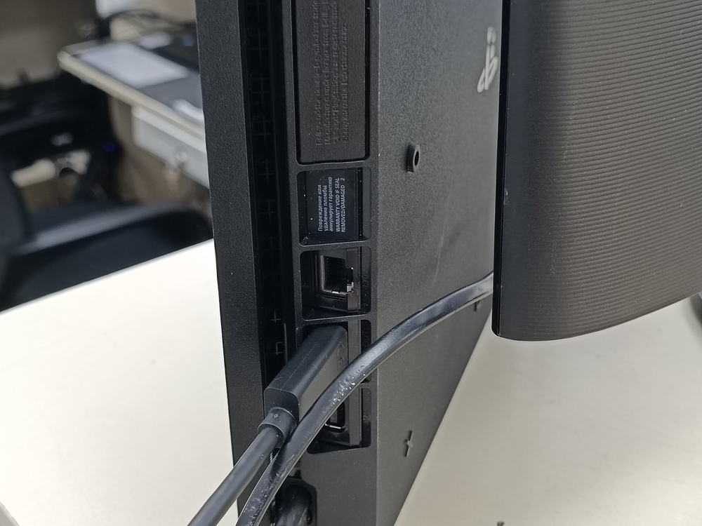 Игровая приставка PlayStation 4 Slim 1Tb
