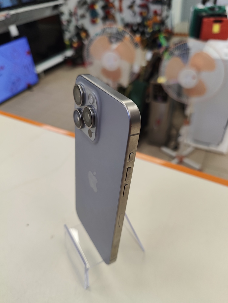 Смартфон Apple iPhone 15 Pro Max 256Gb