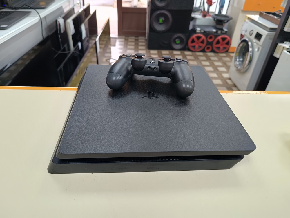 Игровая приставка PlayStation 4 Slim 500GB