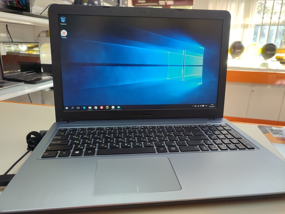 Ноутбук ASUS K540; A4-9125, Radeon R3 series, 4 Гб, 500 Гб