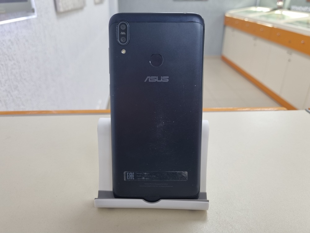 Смартфон Asus ZB633KL 3/32