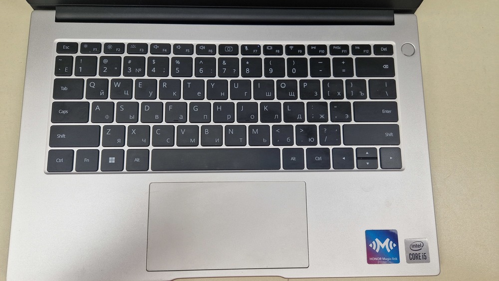 Ноутбук Honor; Core i5-10210U, HD Graphics, 8 Гб, 480 Гб, Нет