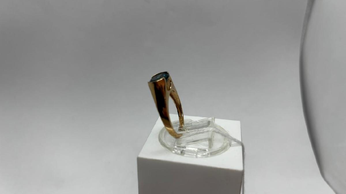 КОЛКМ585 КОЛЬЦО С КАМНЕМ (Au 585)