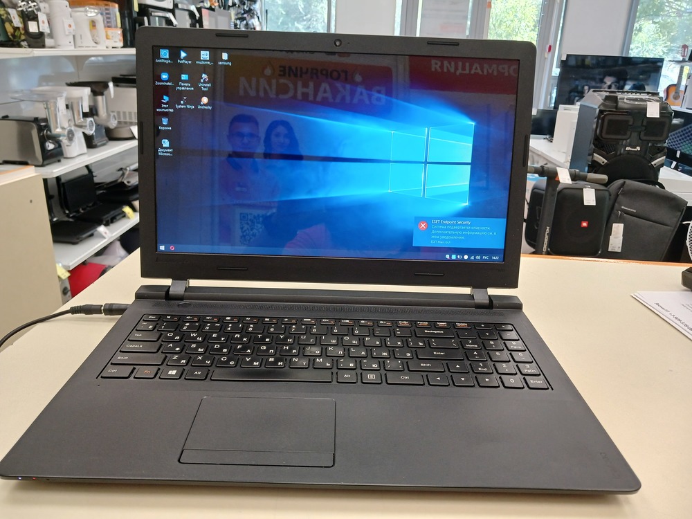 Ноутбук Lenovo 80MJ; Celeron N2840, HD Graphics, 2 Гб, Нет, 250 Гб