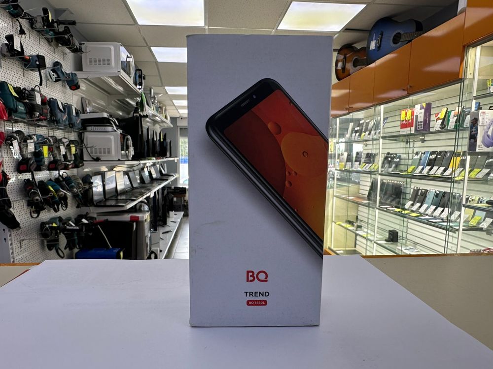 Смартфон BQ 5560L