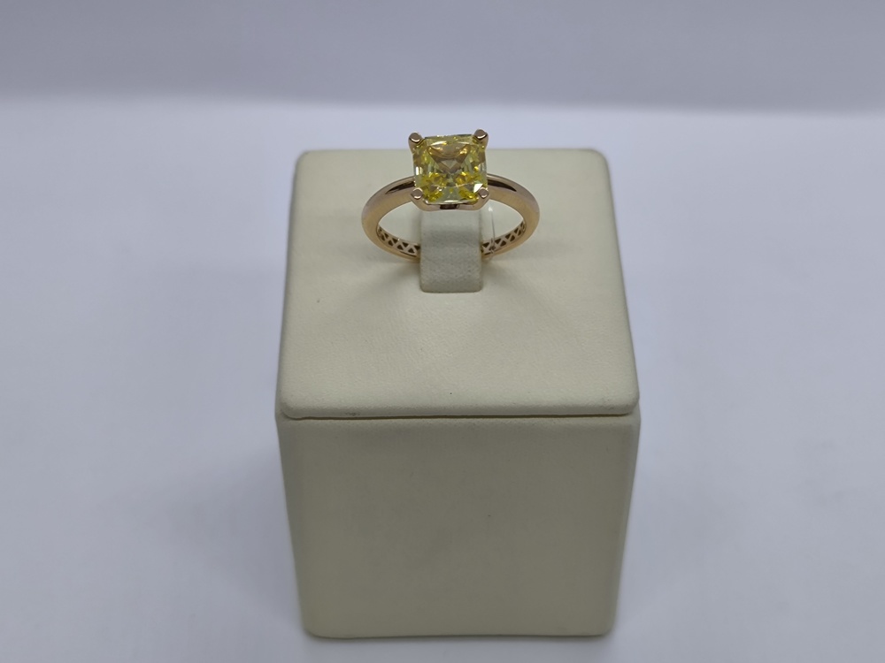 КОЛЬЦО С КАМНЕМ (Au 585)