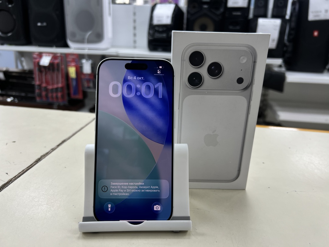Смартфон Apple Iphone 17 Pro 256Gb
