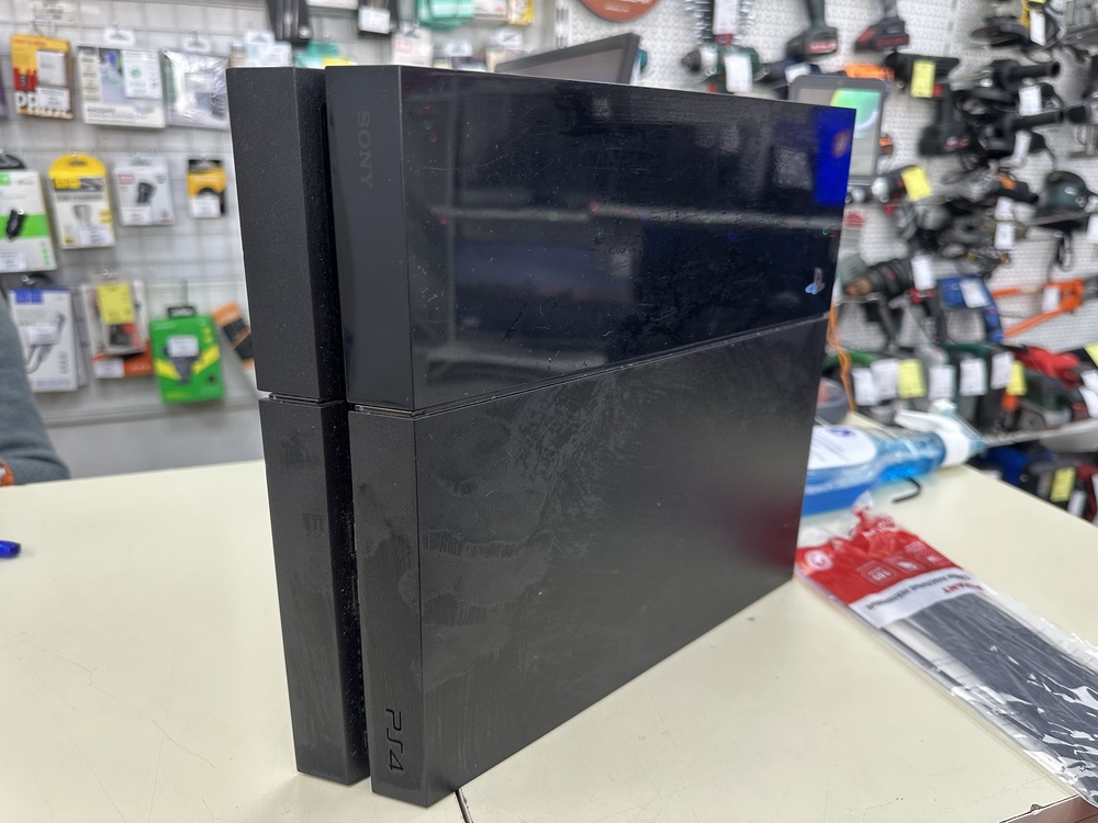 Игровая приставка PlayStation 4 FAT 500GB