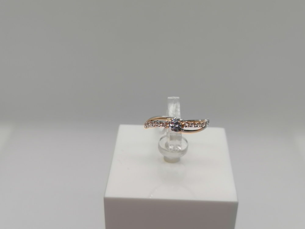 КОЛКМИ585 КОЛЬЦО С КАМНЯМИ (Au 585)