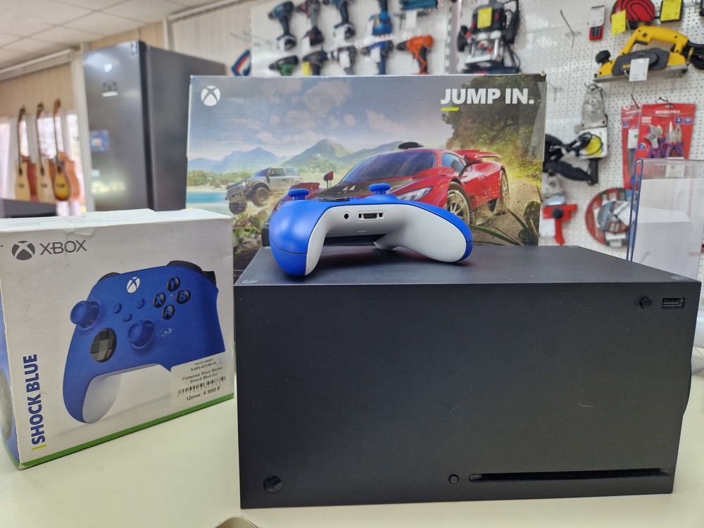 Игровая приставка Xbox Series X 1Tb