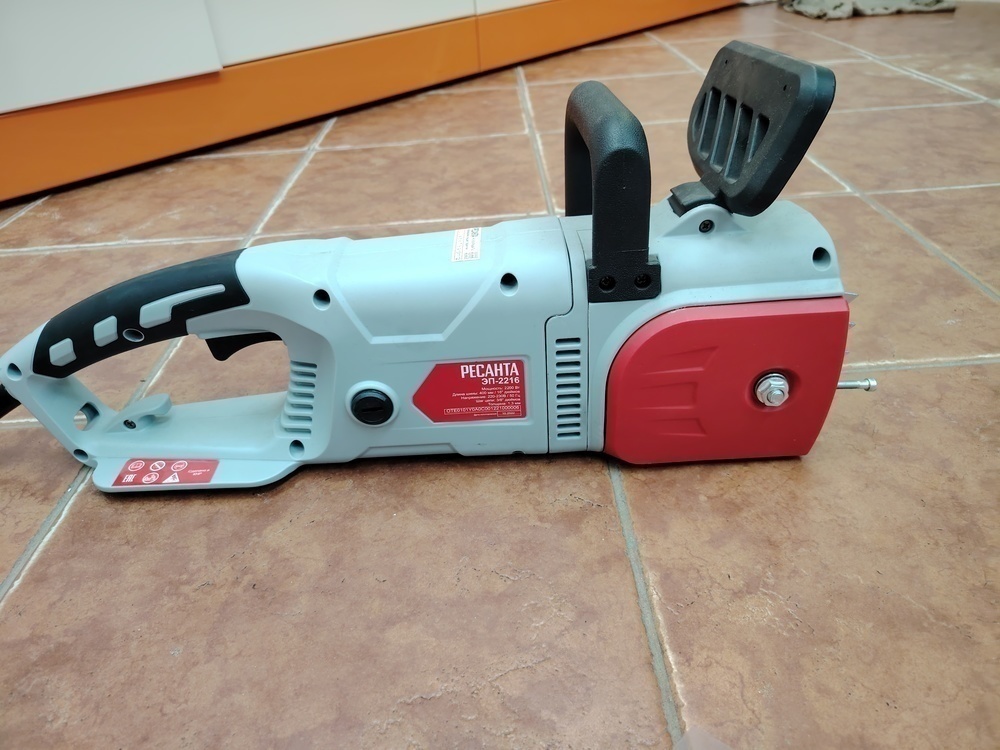 Электропила Ресанта ЭП-2216