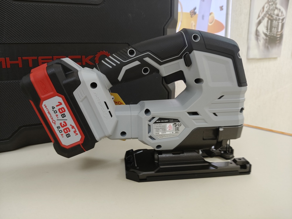 Лобзик Интерскол МПА-125/36ВЭ