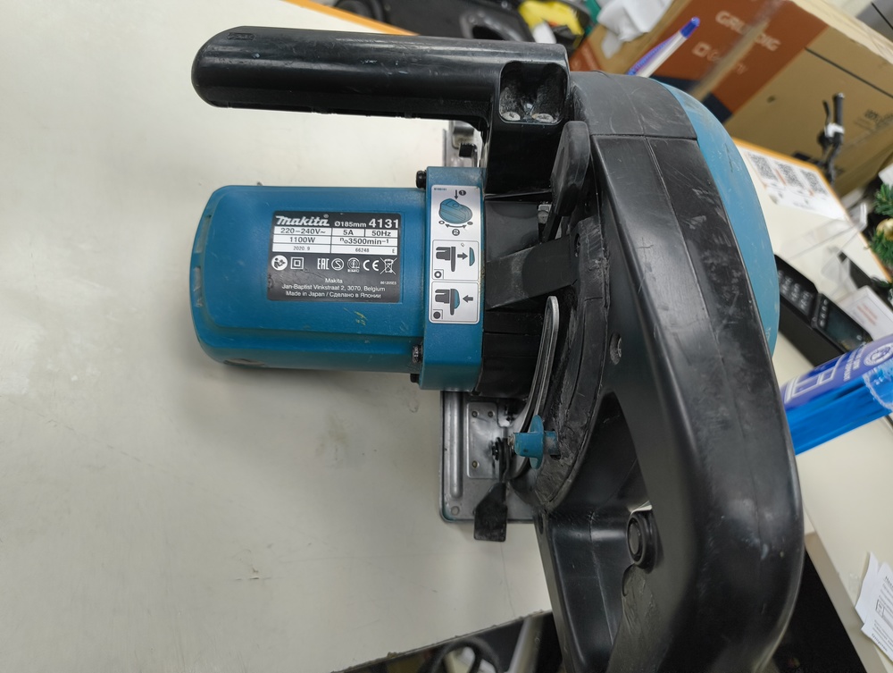 Дисковая пила Makita 4131