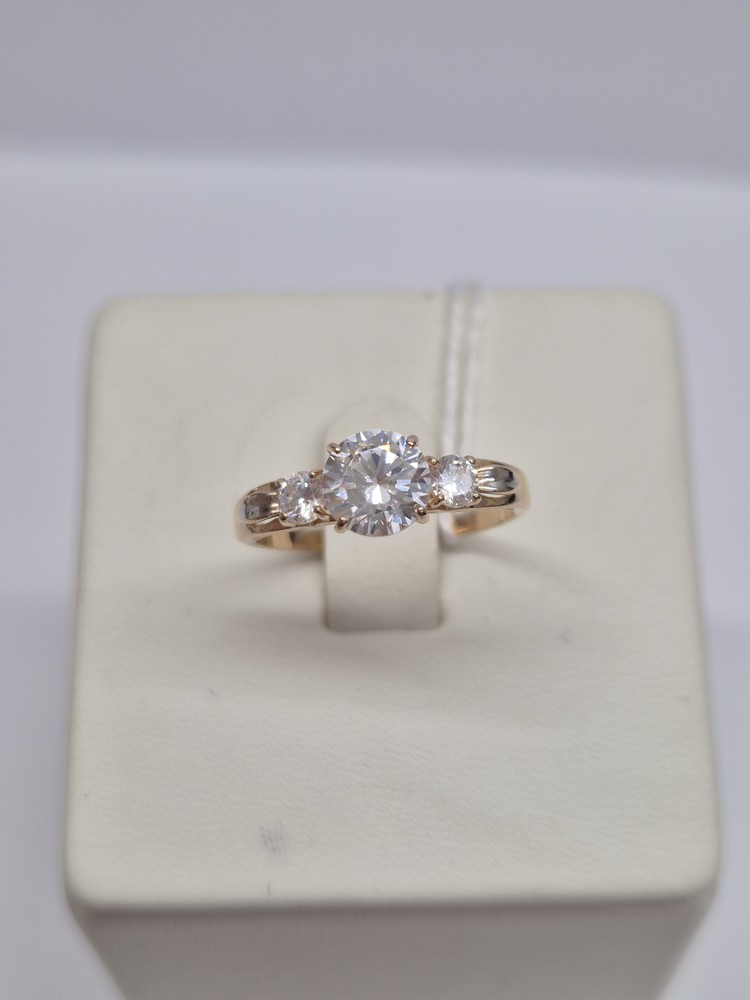 КОЛКМИ585 КОЛЬЦО С КАМНЯМИ (Au 585)