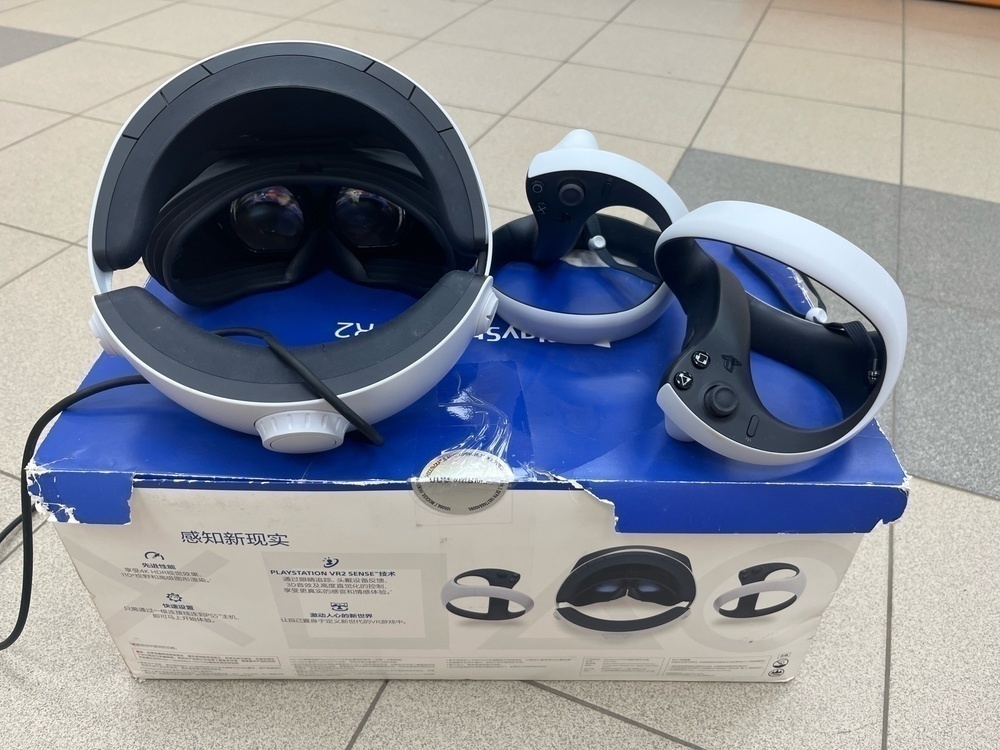Игровая приставка  SonyPlaystation VR 2
