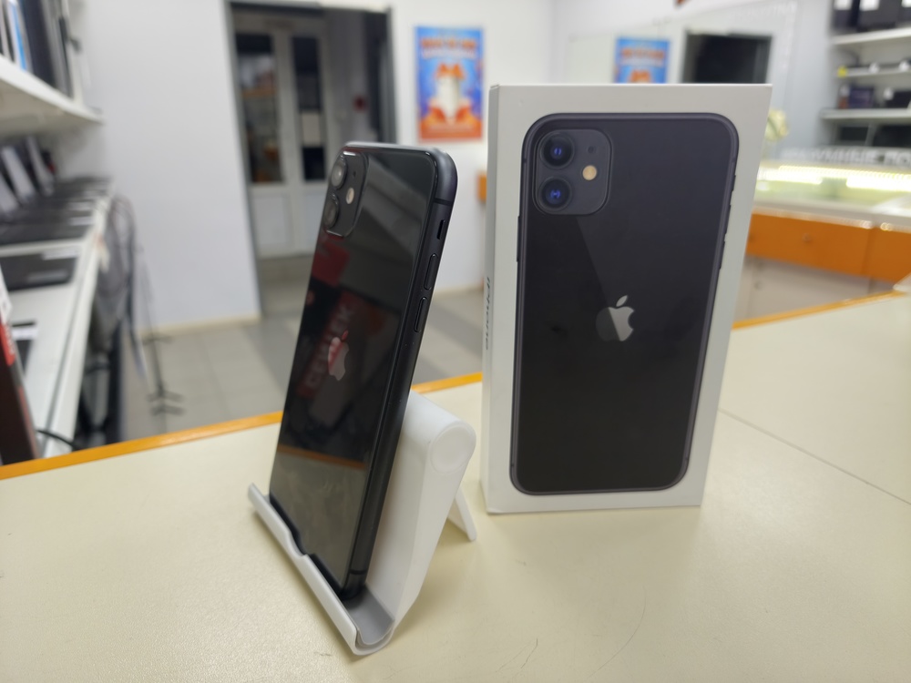Смартфон Apple iPhone 11 128Gb
