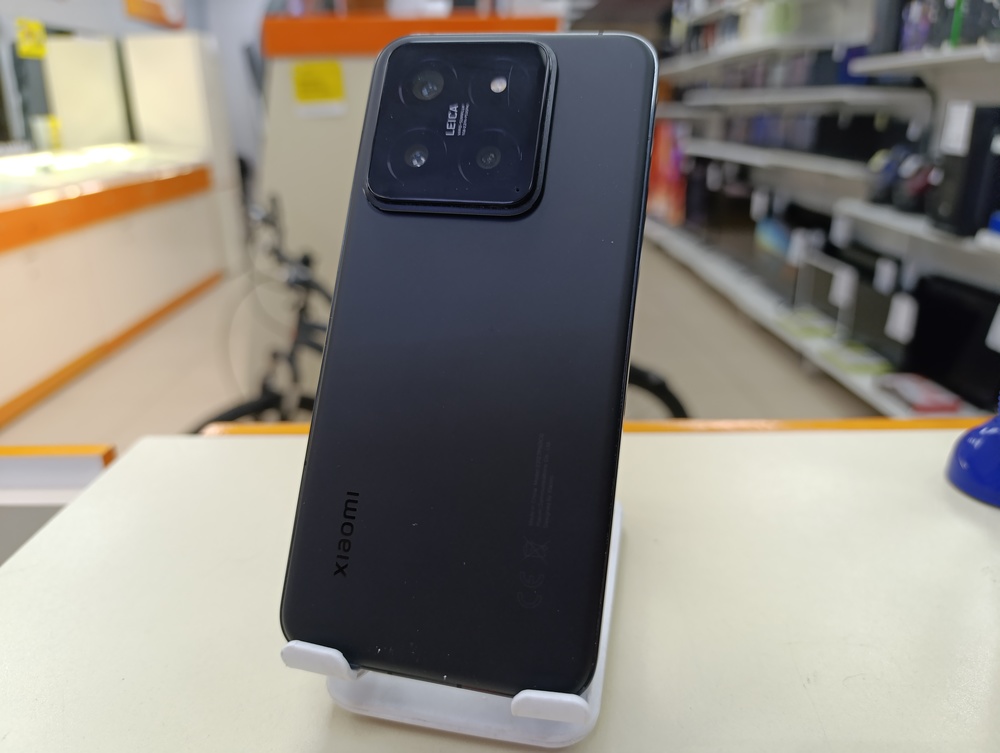 Смартфон Xiaomi 14 16/512Gb