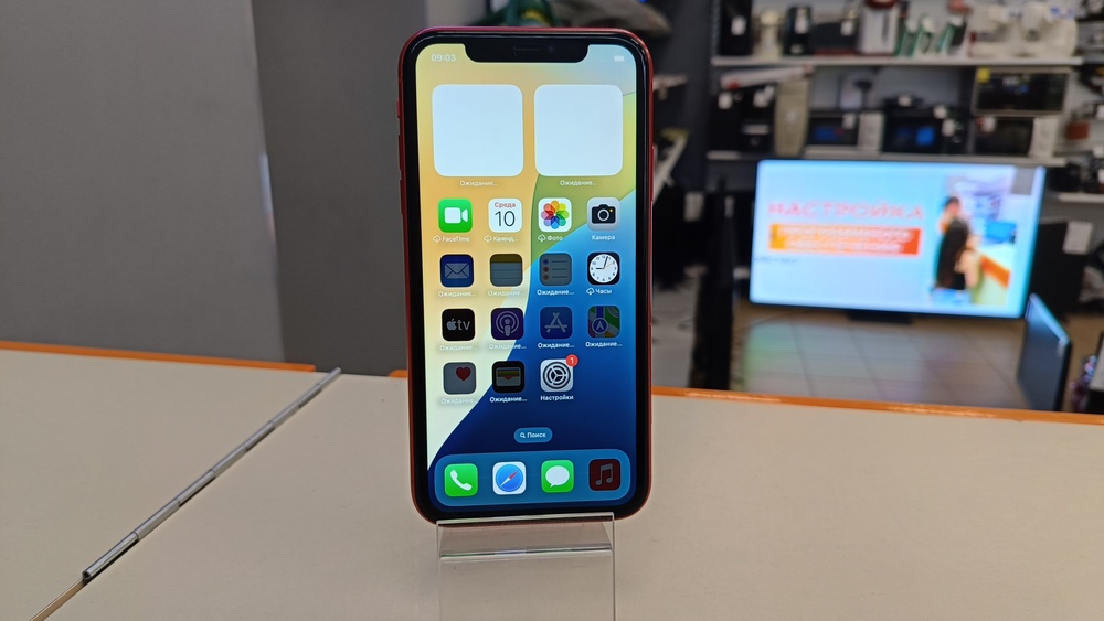 Смартфон Apple iPhone 11 64Gb