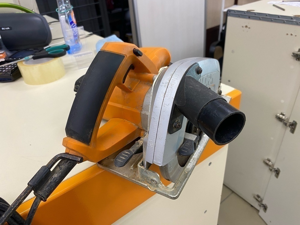 Дисковая пила Worx WX425