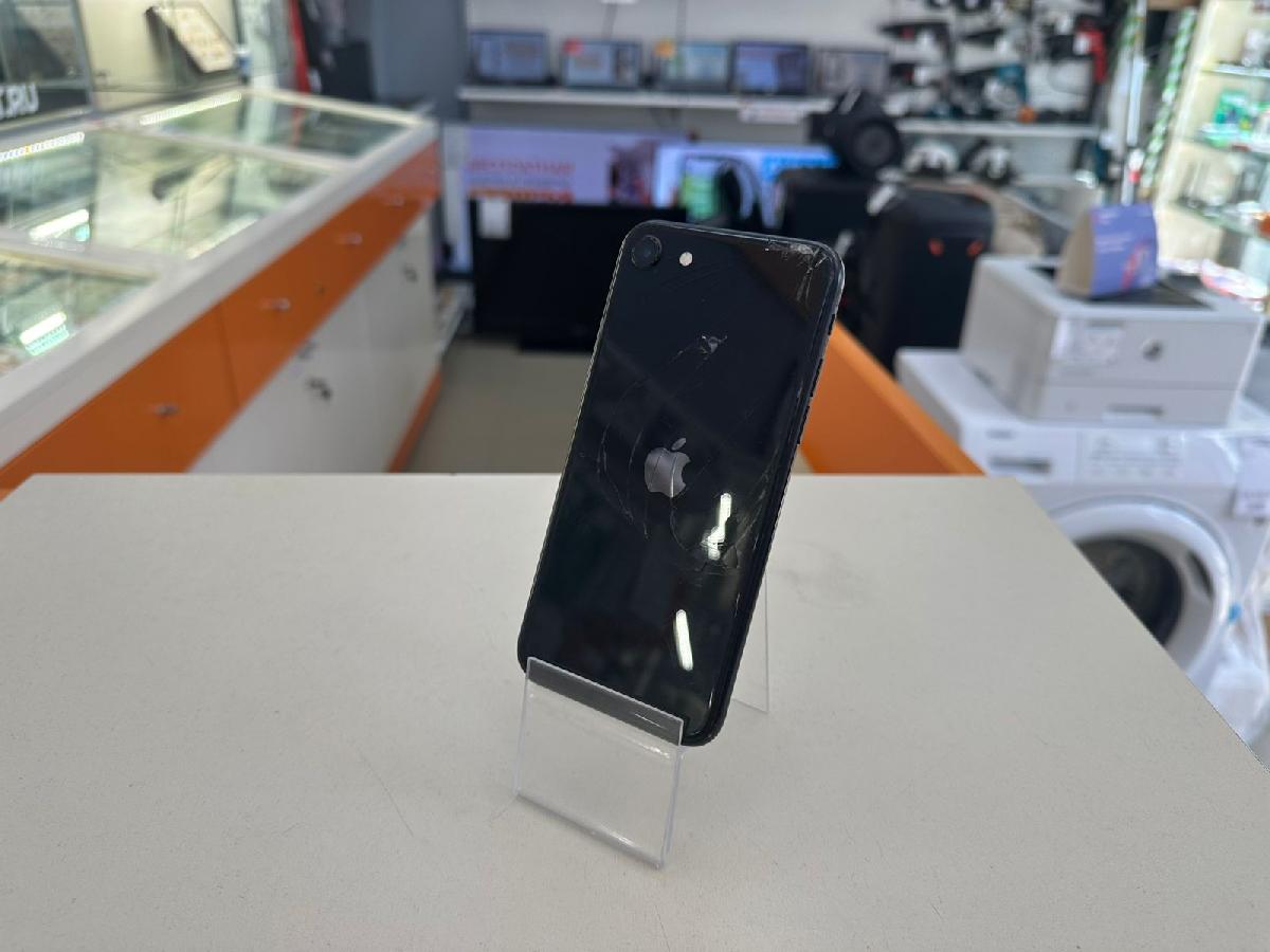 Смартфон Apple iPhone SE 2020 64Gb