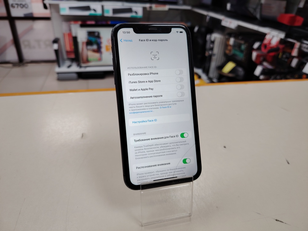 Смартфон Apple iPhone 11 64Gb