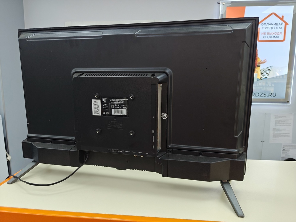 LED Телевизор HI VHIX-32F102TSY