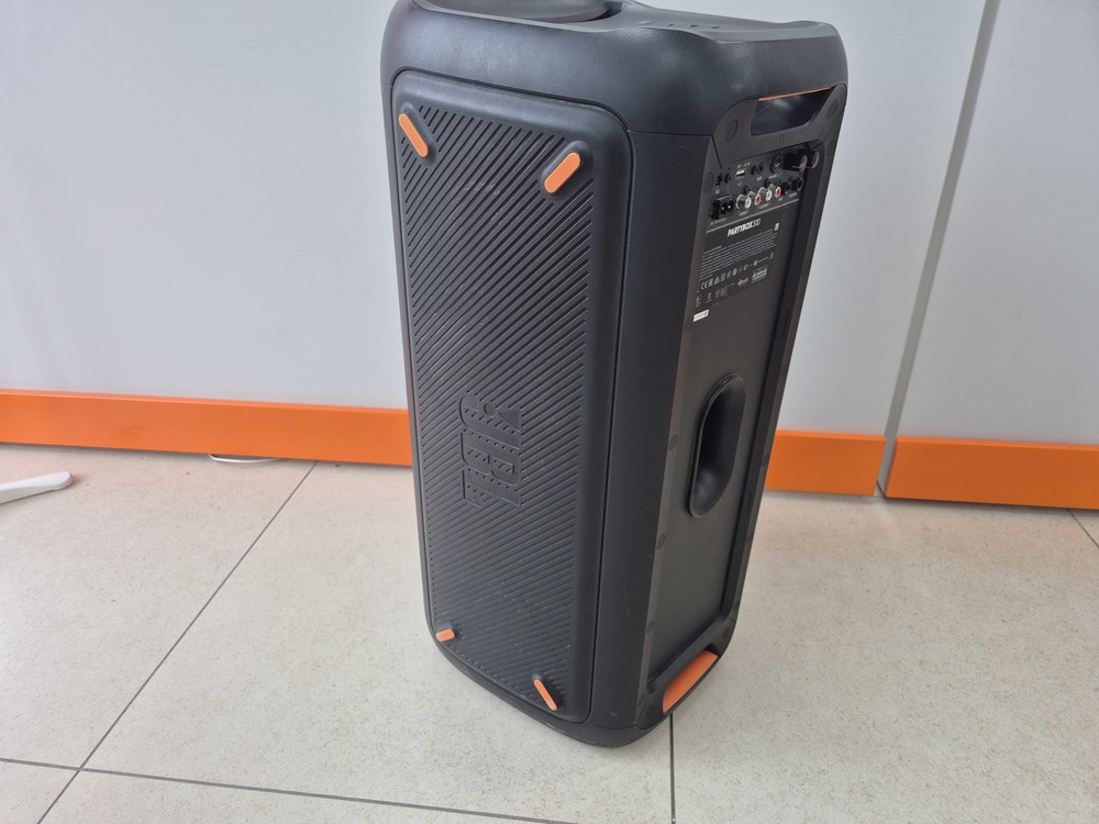 Портативная акустика JBL PARTYBOX 300