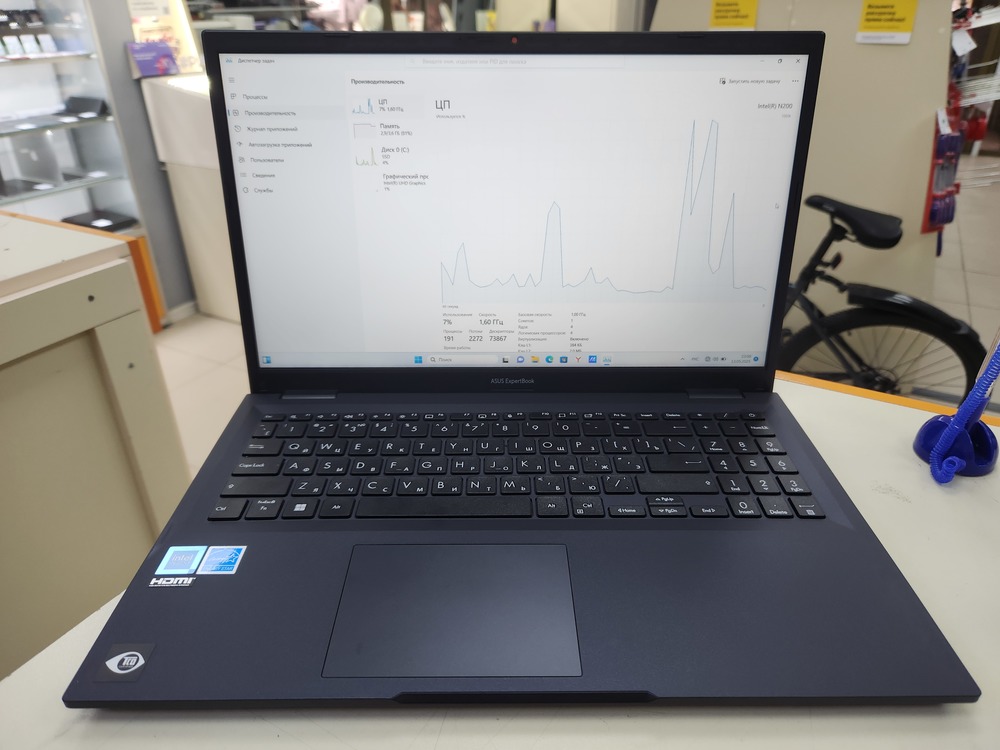 Ноутбук ASUS; N200, HD Graphics, 4 Гб, 120 Гб, Нет