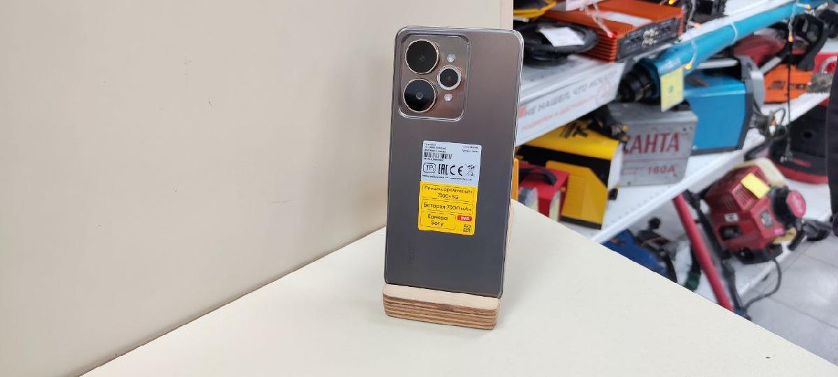 Смартфон Realme 15 12/512