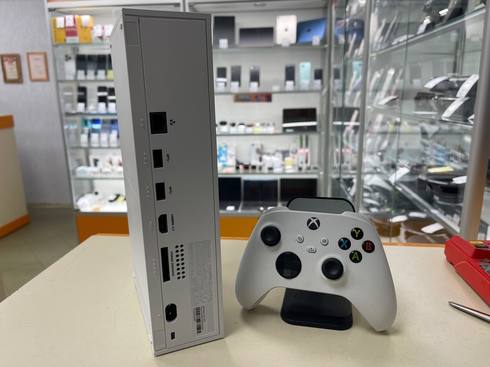 Игровая приставка Xbox Series S 512Gb SSD