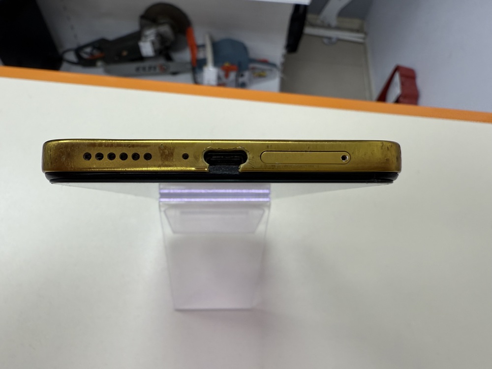 Смартфон Xiaomi Poco X4 Pro 8/256