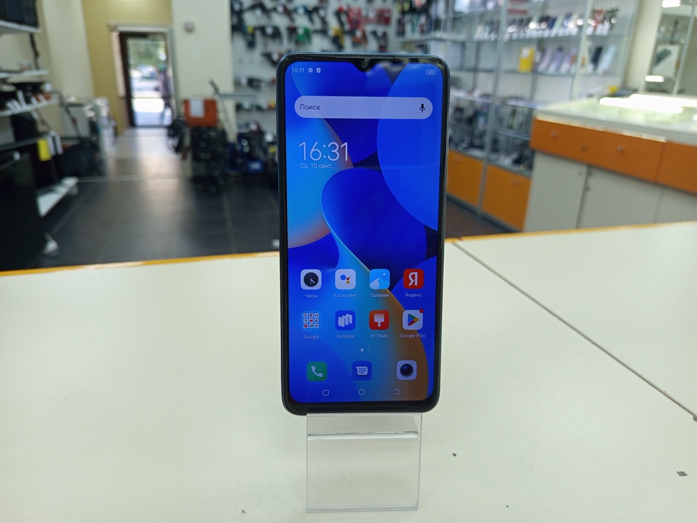 Смартфон Tecno SPARK 10C 4/64