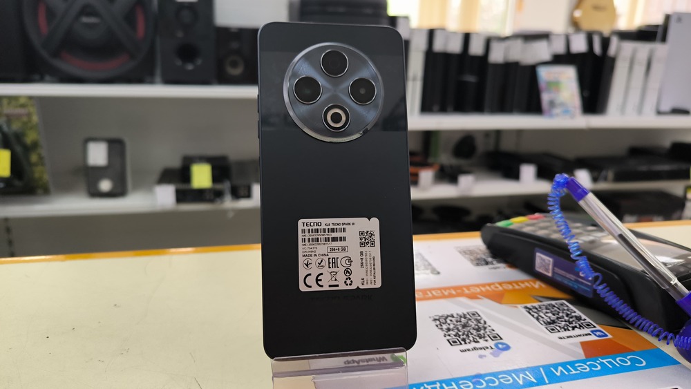 Смартфон Tecno SPARK 30 8/256