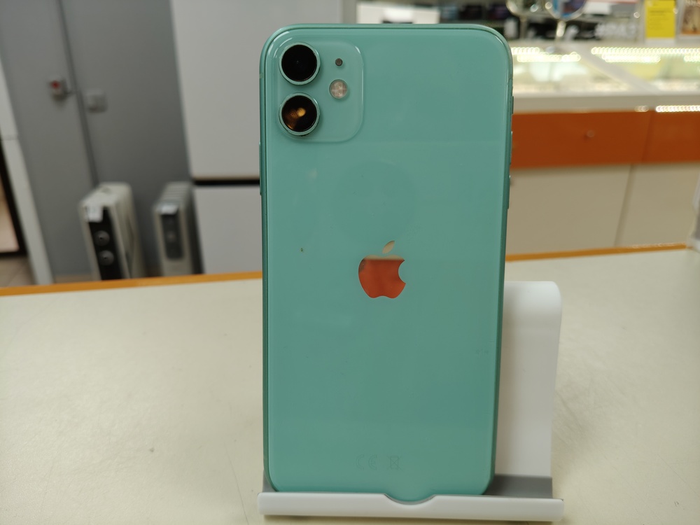 Смартфон Apple iPhone 11 64Gb