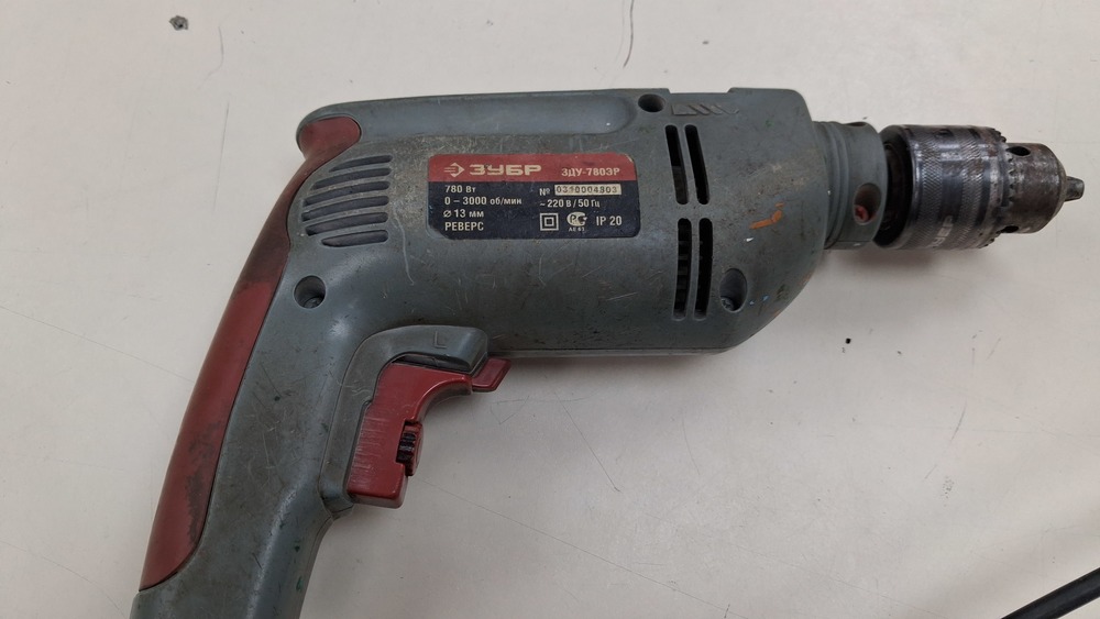 Дрель-ударная Зубр ЗДУ-780ЭРК