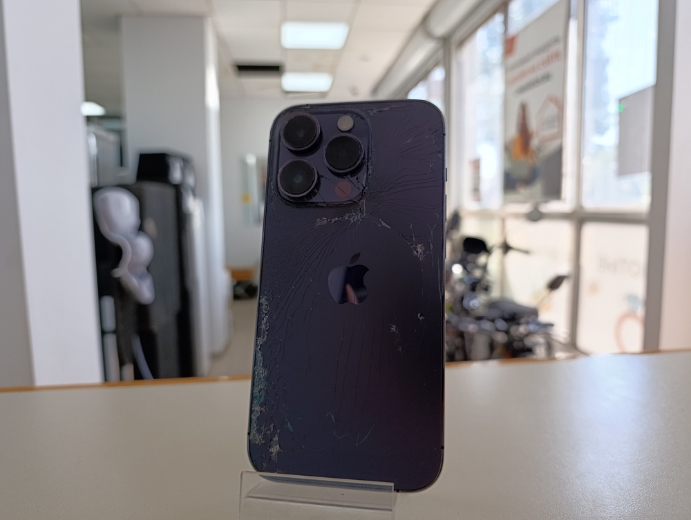 Смартфон Apple Iphone 14 Pro 128Gb