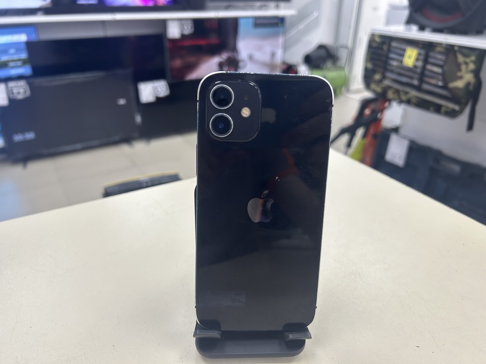 Смартфон Apple iPhone 12 64Gb