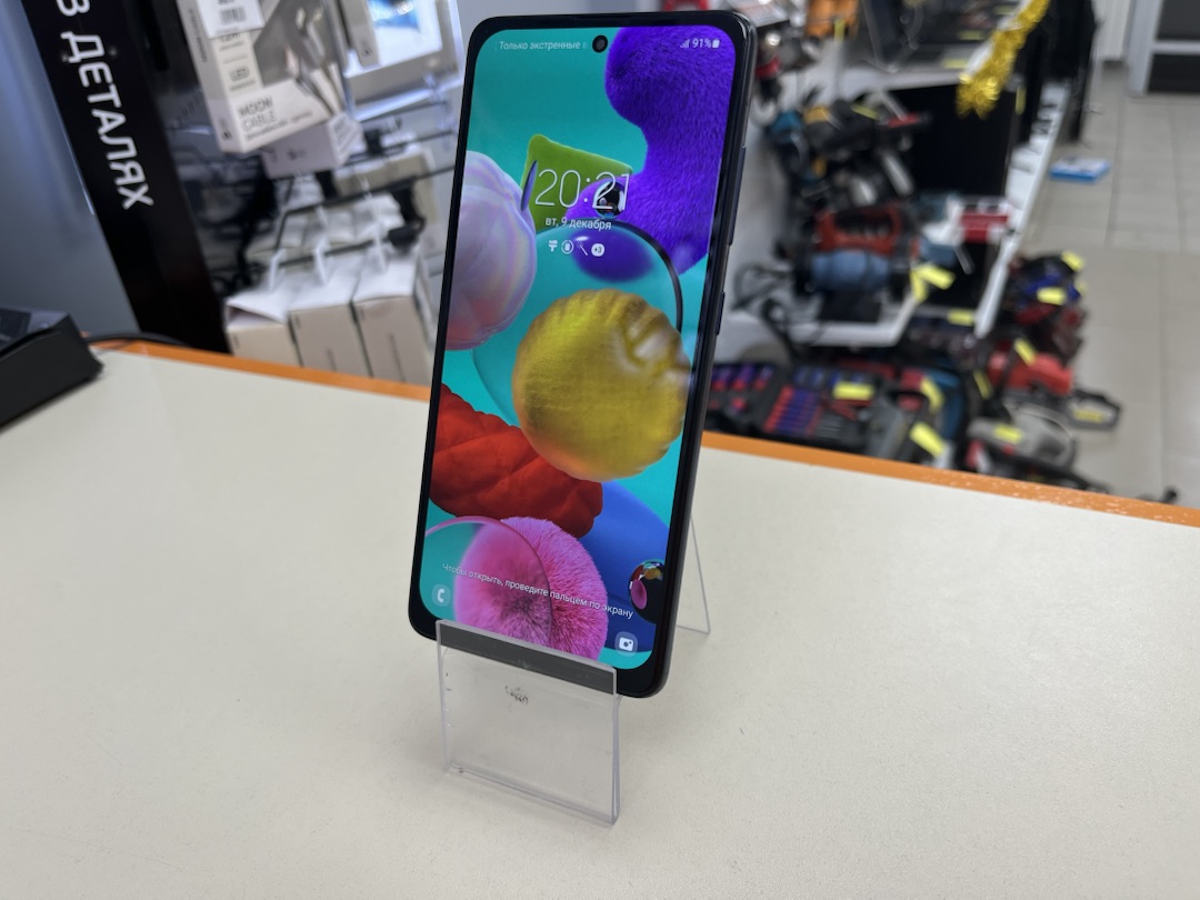 Смартфон Samsung Galaxy A51 4/64
