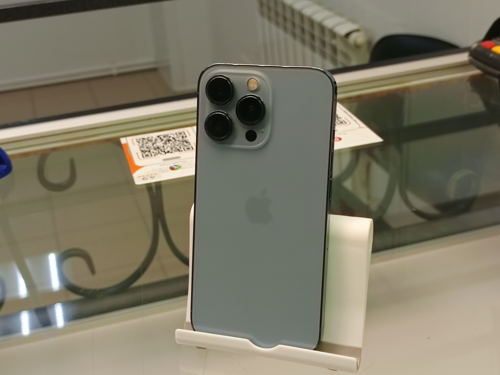 Смартфон Apple iPhone 13 Pro 128Gb