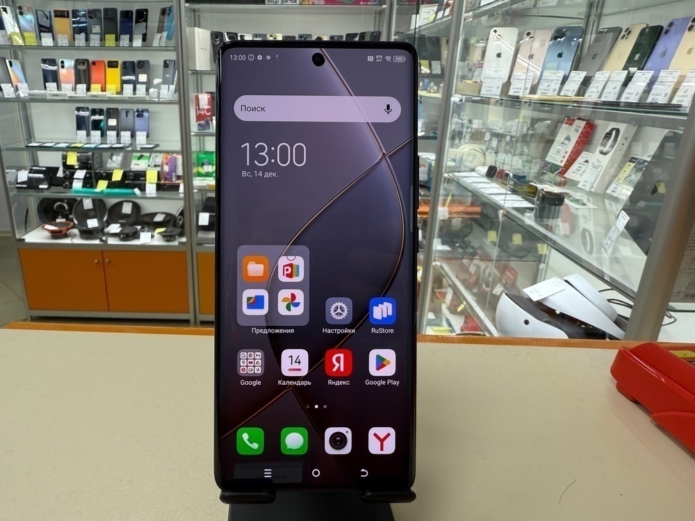 Смартфон Tecno Spark 20 Pro+ 8/256