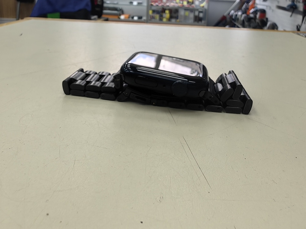 Смарт-часы Apple Watch SE 2022 44mm
