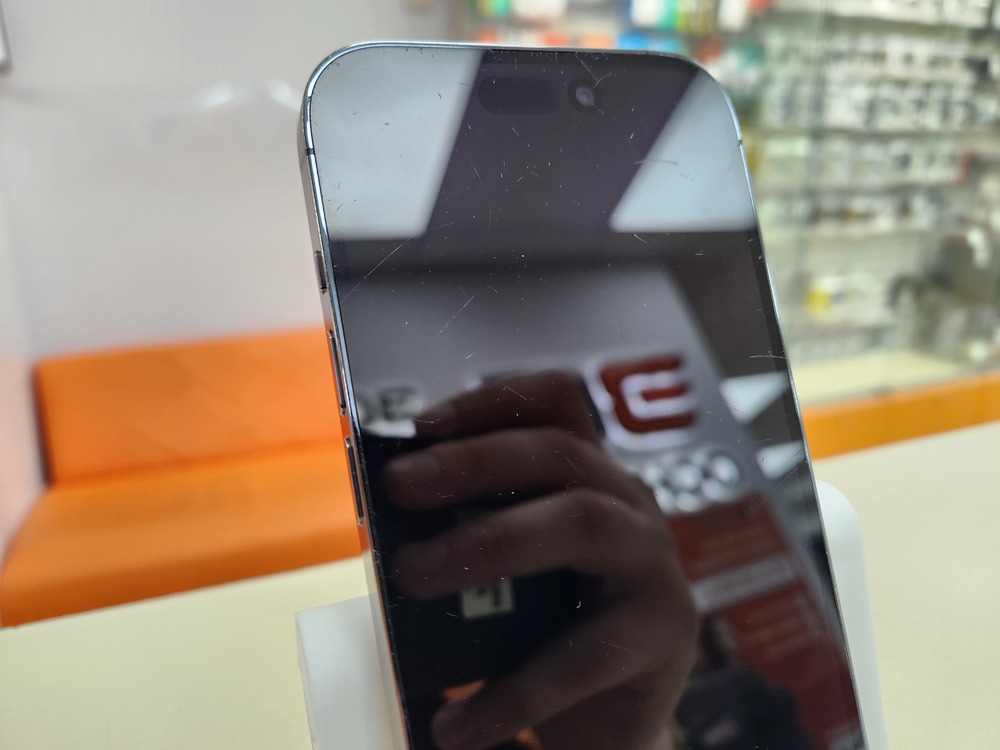 Смартфон Apple Iphone 14 Pro 128Gb