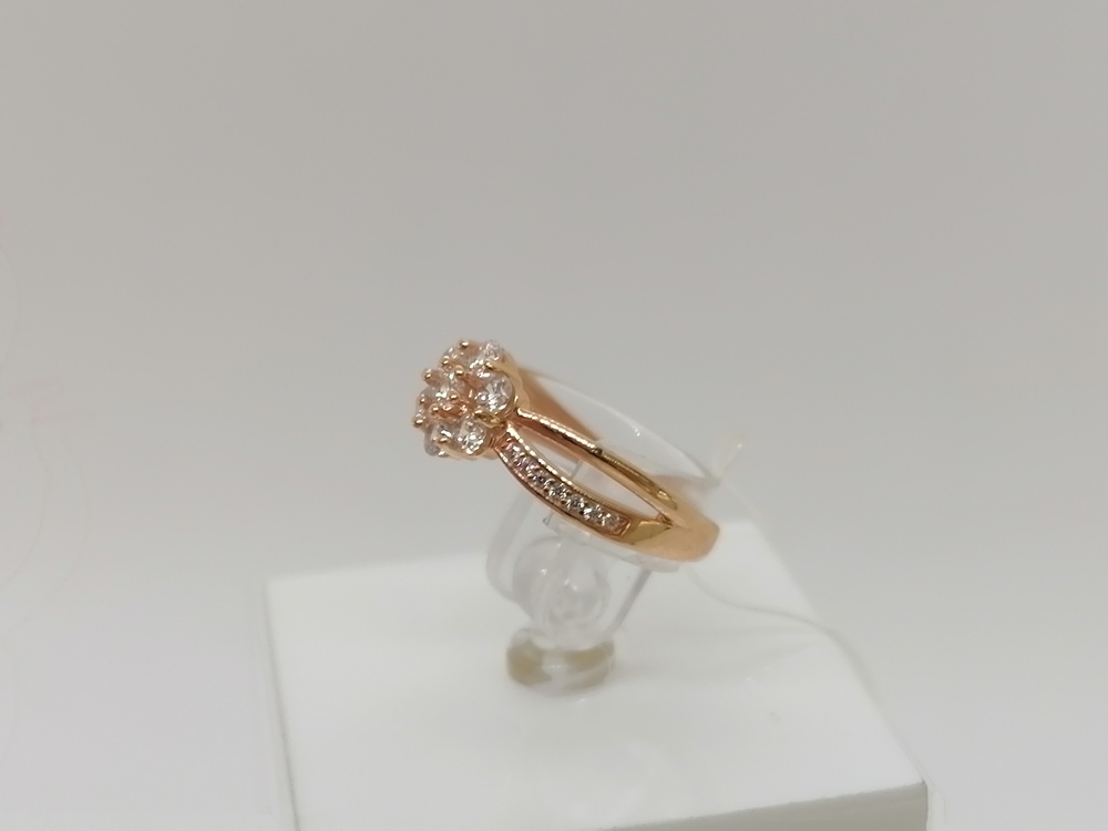 КОЛЬЦО С КАМНЯМИ (Au 585)