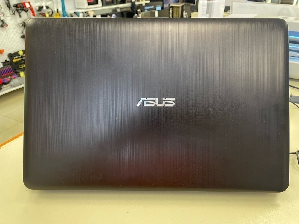 Ноутбук ASUS D541N; Pentium N4200, Geforce 810M, 4 Гб, Нет, 500 Гб