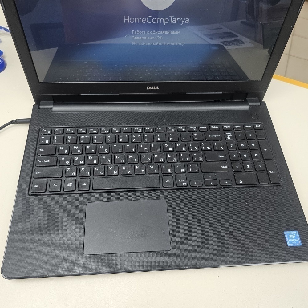 Ноутбук DELL; Pentium N3710, HD Graphics, 4 Гб, Нет, 500 Гб